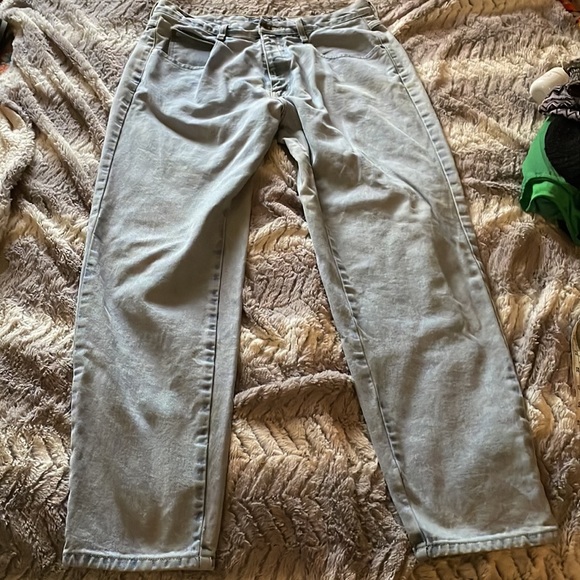 GUC ⭐️VINTAGE⭐️Venezia Jeans in Super Light Wash, Size 16 - Picture 2 of 6
